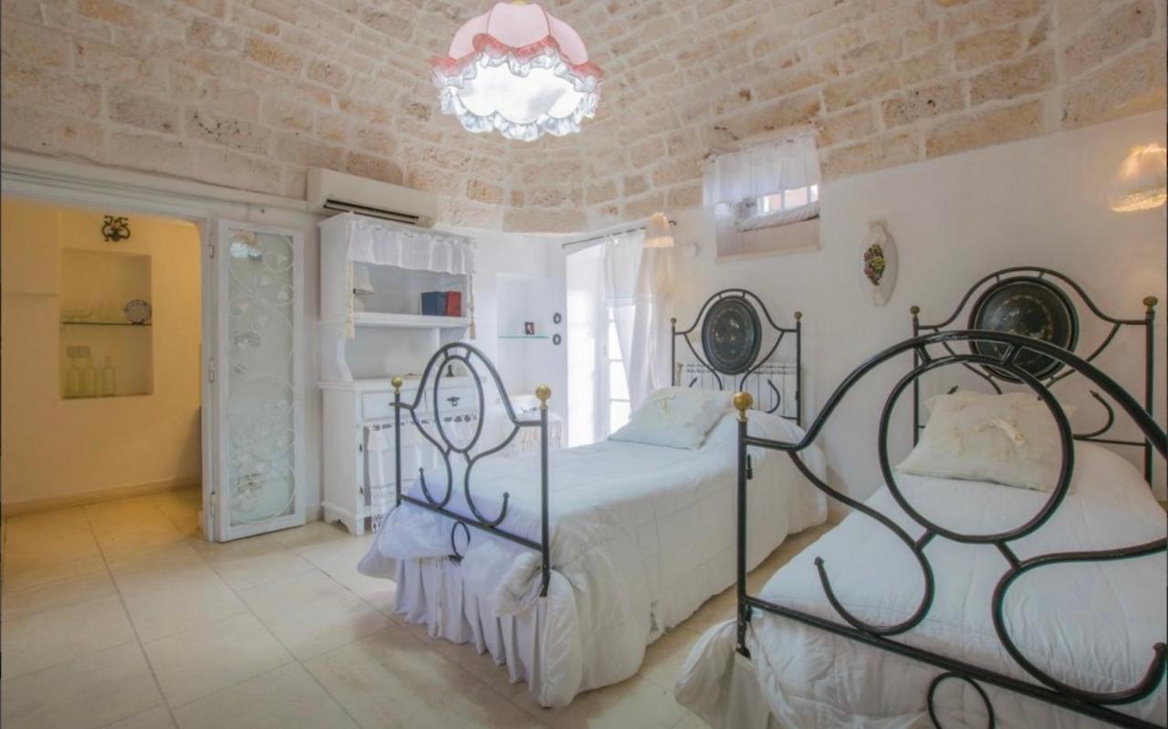 Villa Annabella - Vacanze Ostuni カロヴィーニョ エクステリア 写真