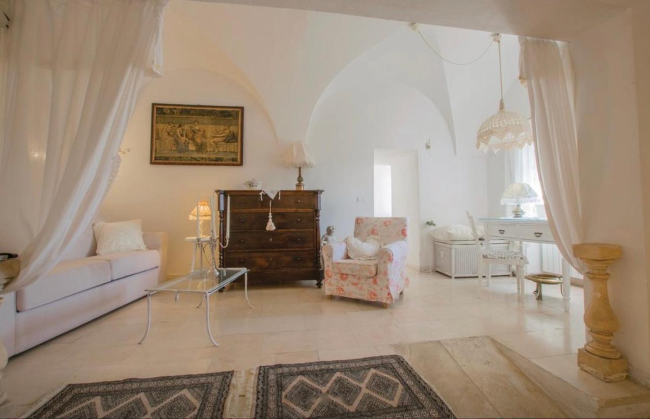 Villa Annabella - Vacanze Ostuni カロヴィーニョ エクステリア 写真