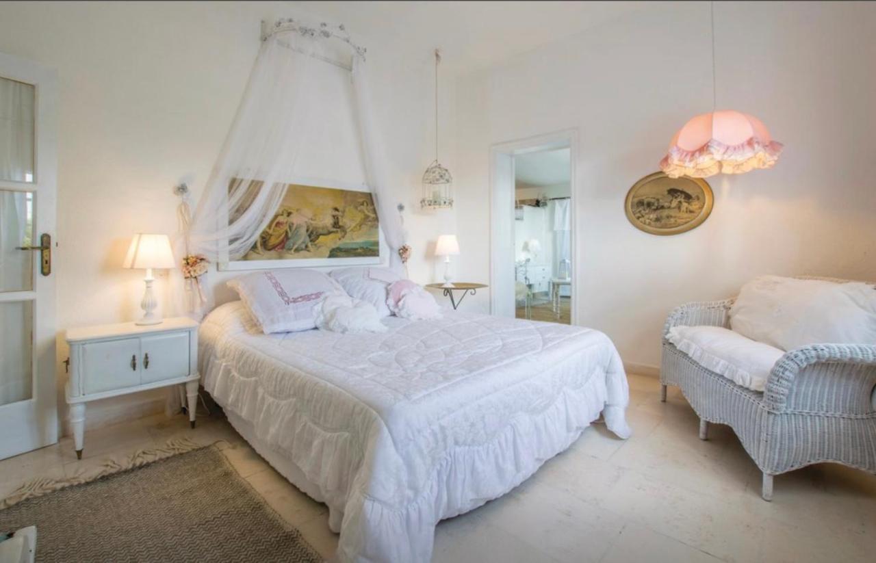Villa Annabella - Vacanze Ostuni カロヴィーニョ エクステリア 写真
